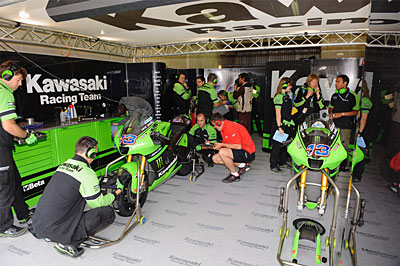 KawasakiPit.jpg